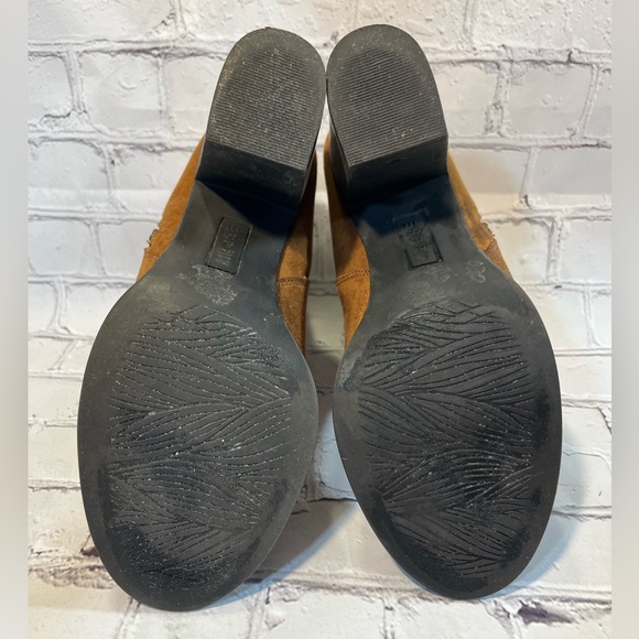 ESPRIT "Roberta" Faux Suede Heeled Ankle Boots with Tassel Rust-7.5 - Picture 5 of 7